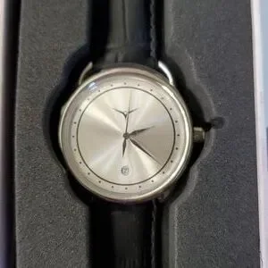 NIB Zinvo Zealous 36mm Watch with Grey Strap Effortless style is all about the details. Model: Zinvo  main image 4